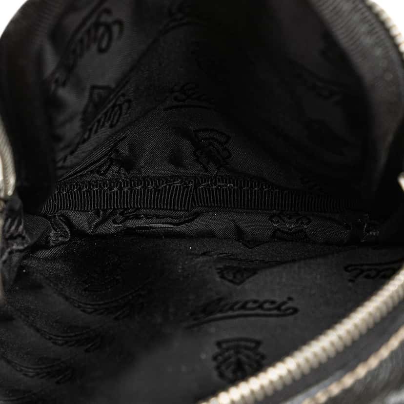 Gucci Leather Hysteria Belt Bag Black Leather Good condition - Model View