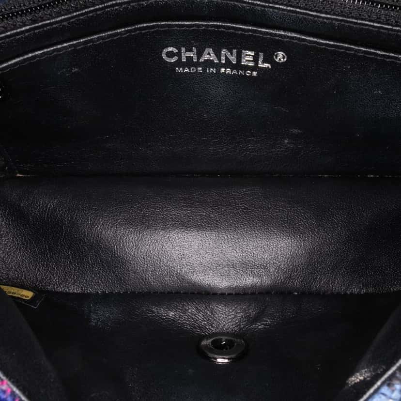 Chanel Mini Rectangular Classic Tweed Single Flap Blue Tweed Good condition - Model View