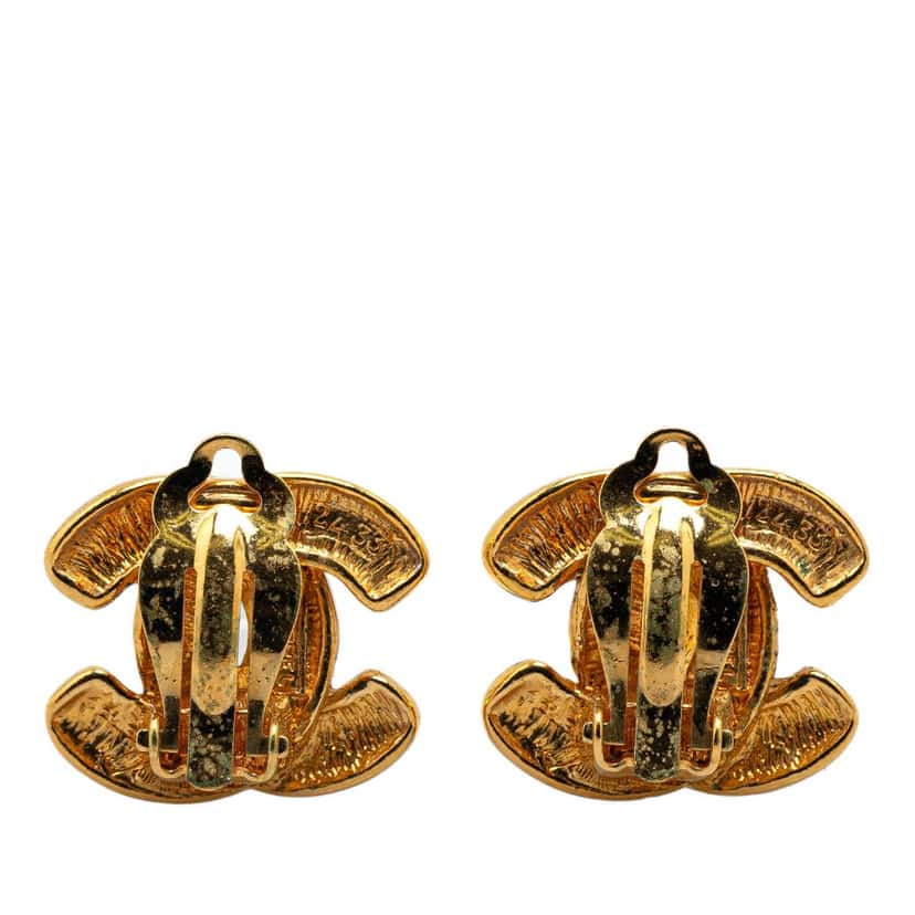 Chanel Gold Plated CC Quilted Matelasse Clip On Earrings Gold Metal Good condition - Back View