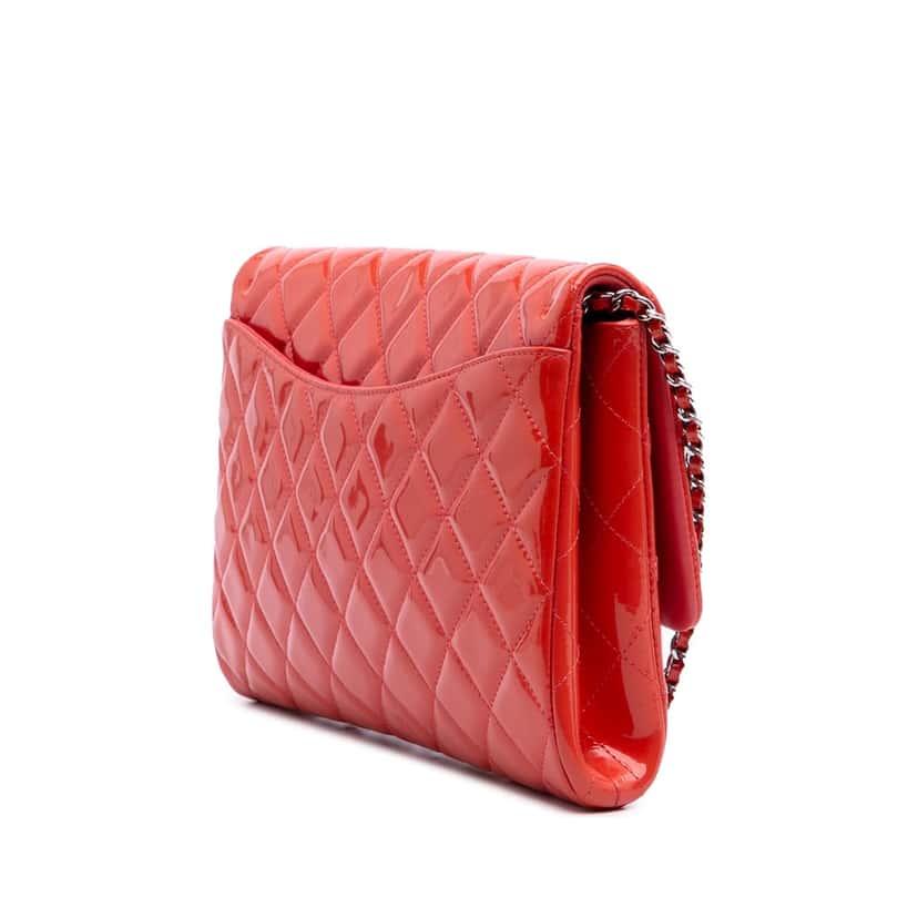 Chanel CC Quilted Patent Clutch with Chain Red Leather Good condition - Back View