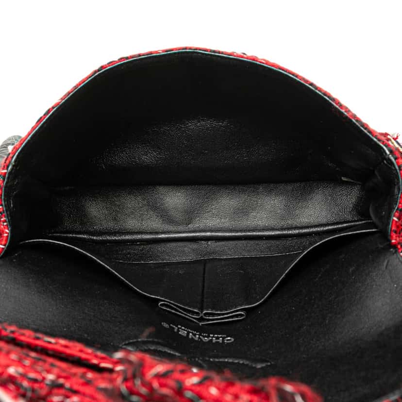 Chanel Medium Tweed Braided Charms Double Flap Red Tweed Good condition - Model View
