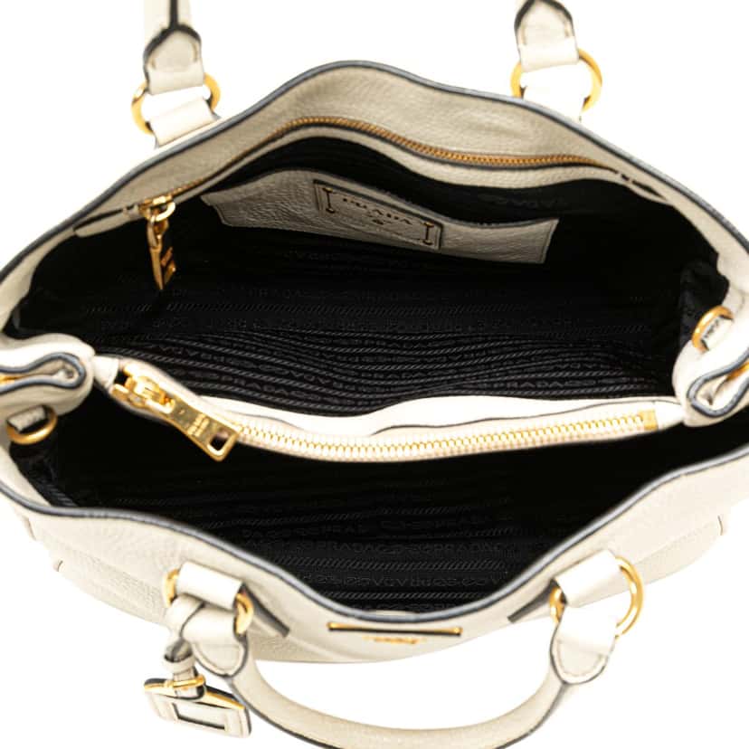 Prada Vitello Daino Open Convertible Tote White Leather Good condition - Model View