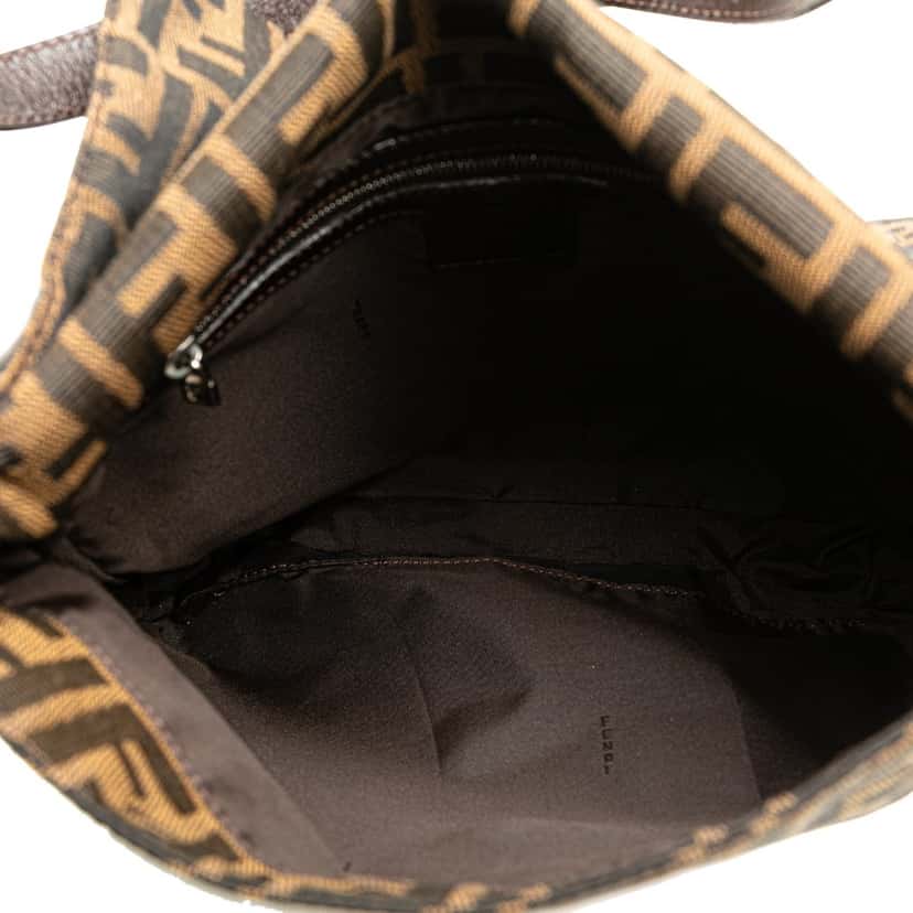 Fendi Zucca Canvas Shoulder Bag Brown Canvas Good condition - Model View