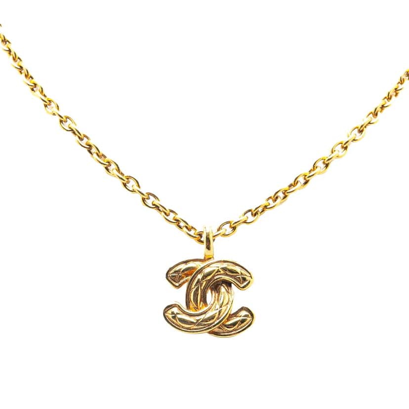 Chanel Gold Plated Quilted CC Pendant Necklace Gold Metal Good condition - Front View