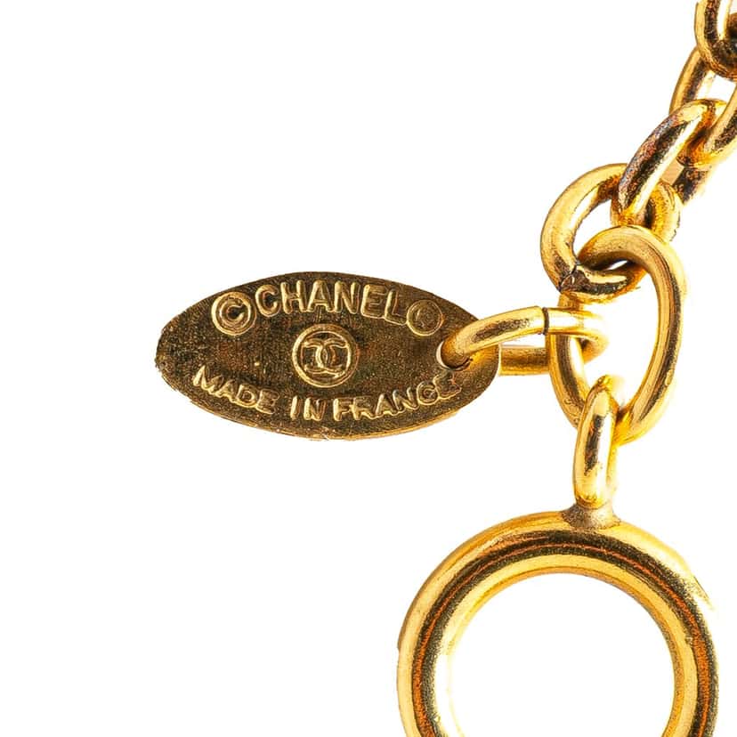 Chanel Gold Plated Quilted CC Pendant Necklace Gold Metal Good condition - Back View