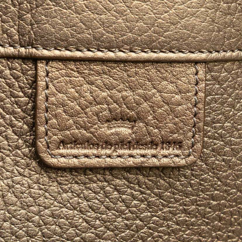 Loewe Leather Fusta Tote Gold Leather Good condition - Box View