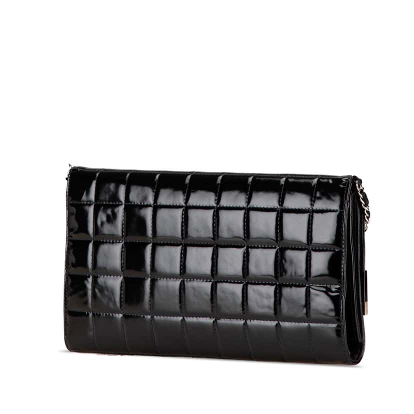 Chanel CC Chocolate Bar Patent Clutch on Chain Black Leather Good condition - Back View