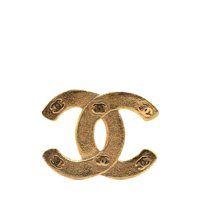 Chanel Gold Plated Embossed Mini CC Brooch Gold Metal Good condition - Front View