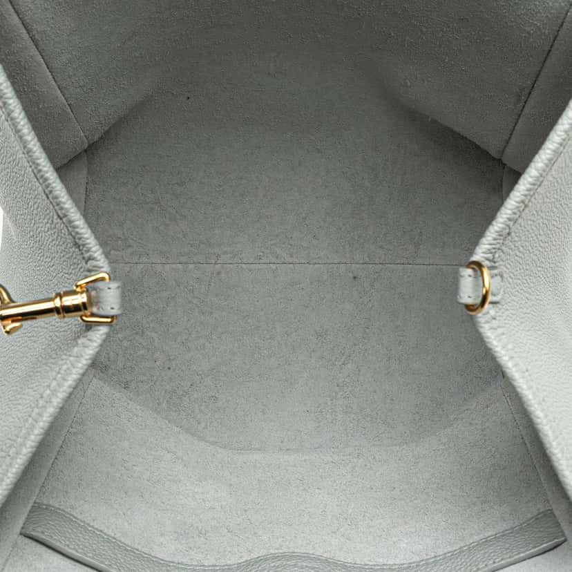 Celine Small Grained Calfskin Folded Cabas Tote Grey Leather Good condition - Model View