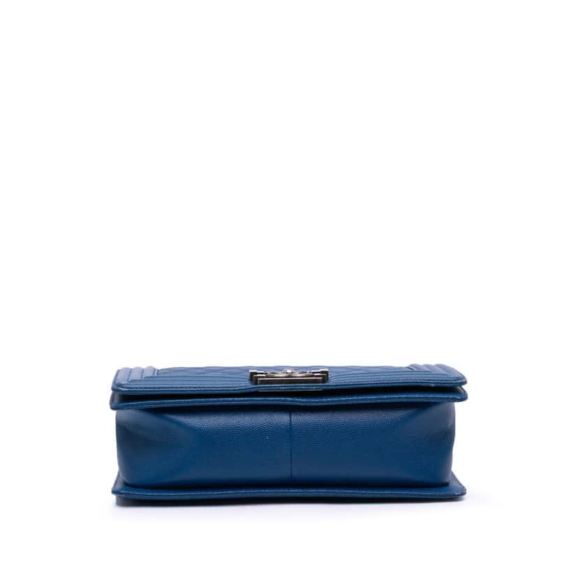 Chanel Old Medium Quilted Caviar Boy Flap Blue Leather Good condition - Inside View