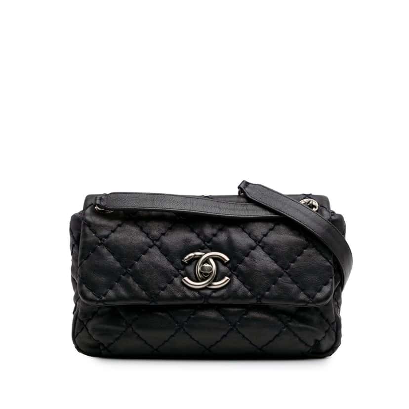 Chanel Medium Quilted Calfskin Love Me Tender Flap Blue Leather Good condition - Front View