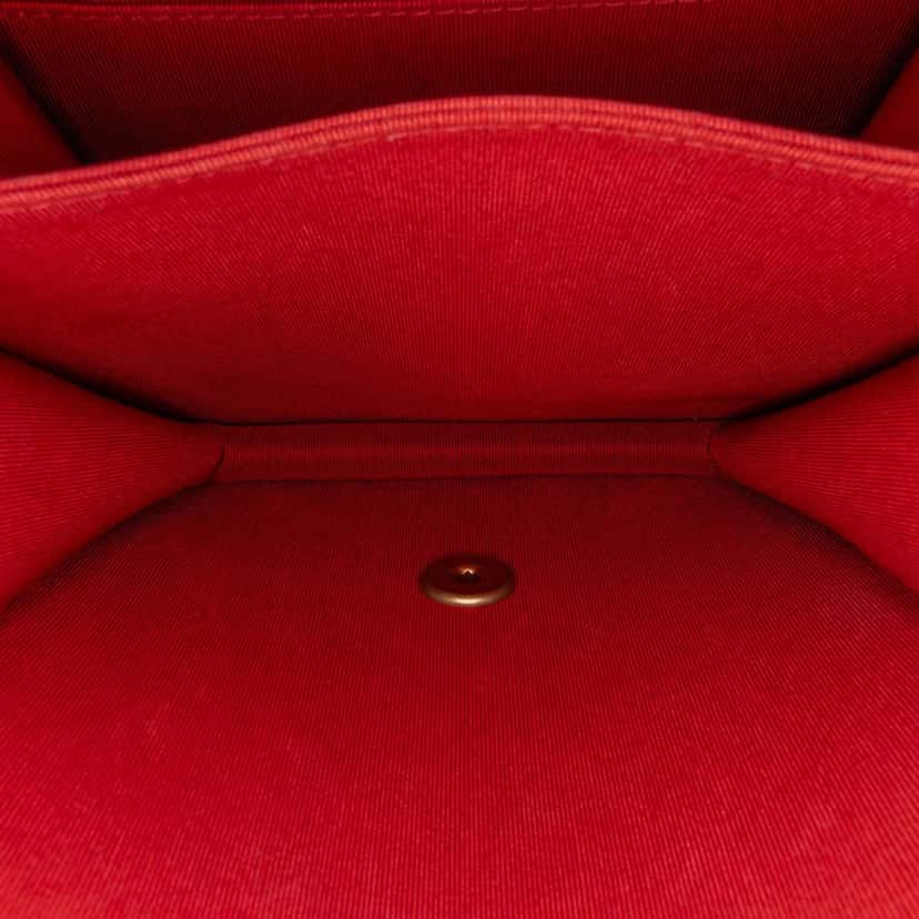 Chanel Quilted Caviar North South Boy Flap Red Leather Good condition - Model View