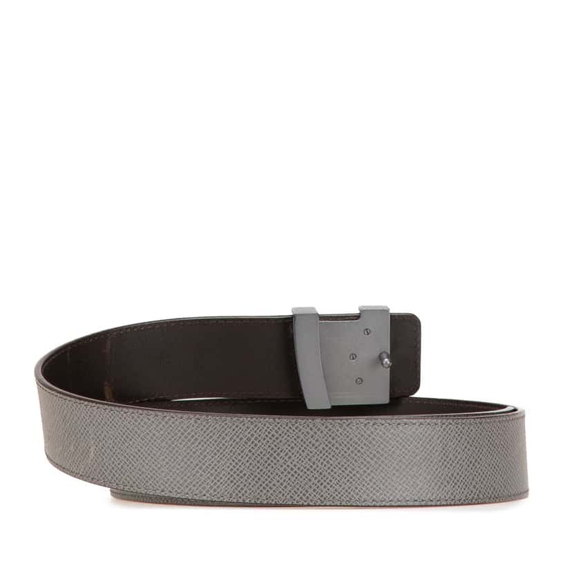 Louis Vuitton Taiga Initiales Belt Grey Leather Good condition - Inside View
