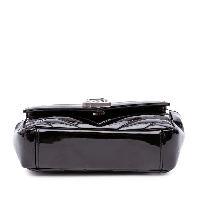 Saint Laurent Baby Patent Chevron Classic Monogram Chain Bag Black Leather Good condition - Inside View