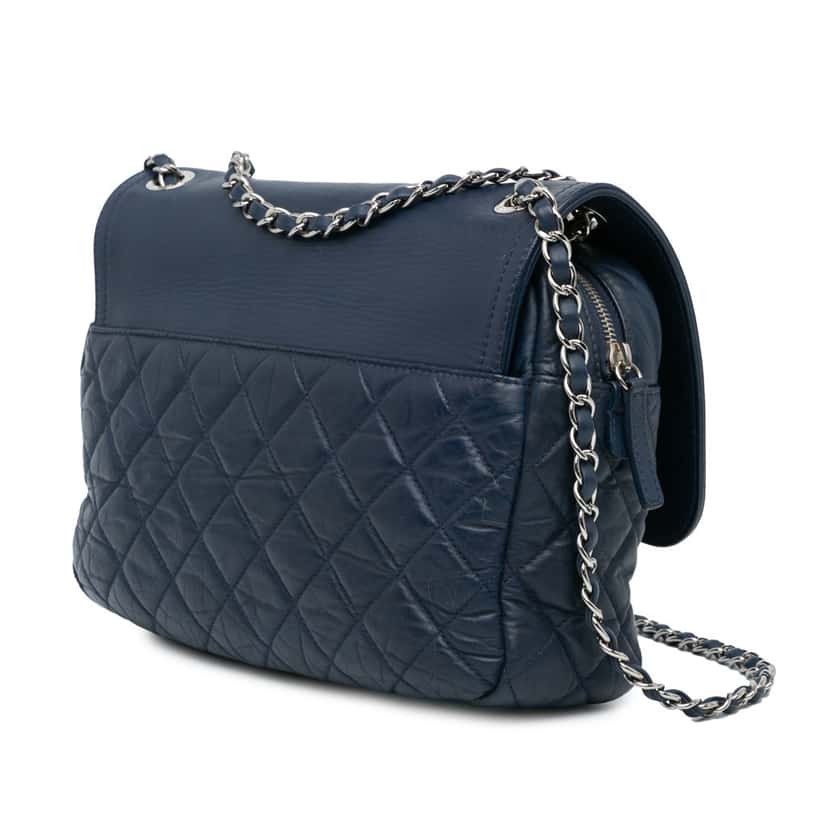 Chanel Quilted Calfskin Easy Zip Flap Blue Leather Good condition - Back View