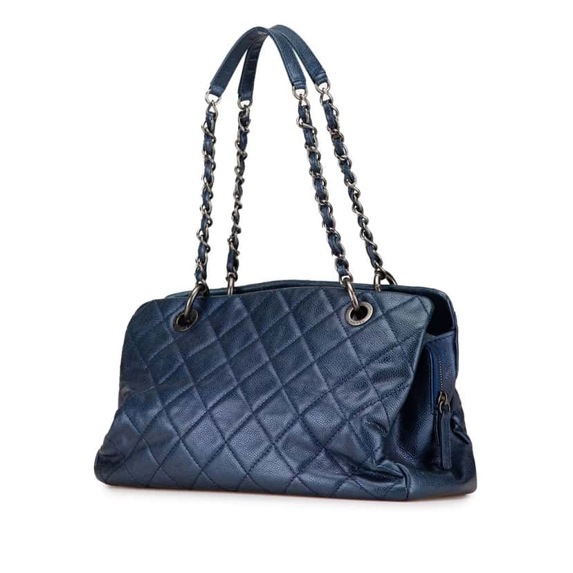 Chanel Quilted Iridescent Caviar Chic Shopping Tote Blue Leather Very good condition - Back View