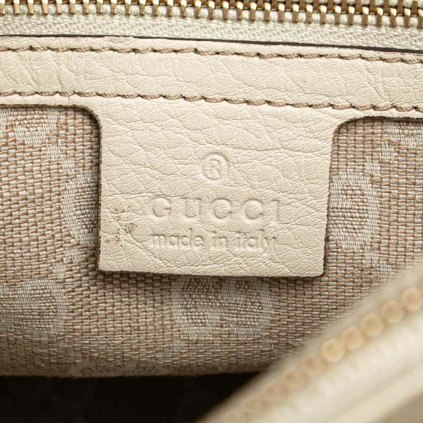 Gucci Medium Leather Bamboo Diana Tote White Leather Fair condition - Model View