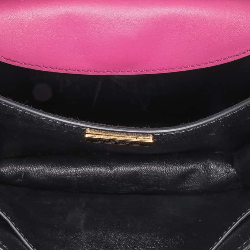 Prada Saffiano Trimmed City Calf Cahier Crossbody Pink Leather Good condition - Model View
