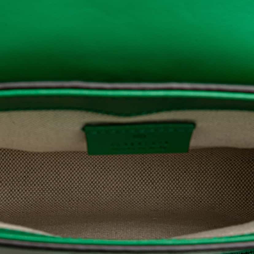 Gucci GG Embossed Perforated Double Belt Bag Green Leather Good condition - Box View