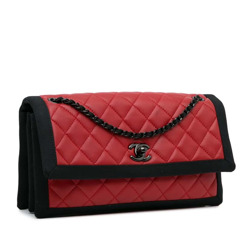 Chanel CC Grossgrain trim Lambskin Flap Shoulder Bag Red Leather Good condition - Back View