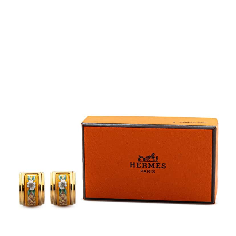 Hermès Enamel Cloisonne Flower Clip On Earrings Yellow Good condition - Model View