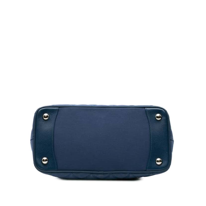 Chanel Quilted Canvas and Caviar Tassel Tote Blue Canvas Good condition - Inside View