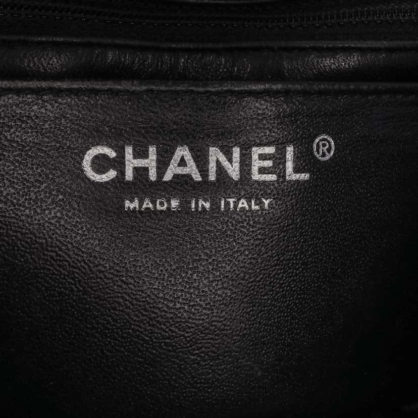 Chanel Mini Square Classic Patent Single Flap Black Leather Good condition - Box View