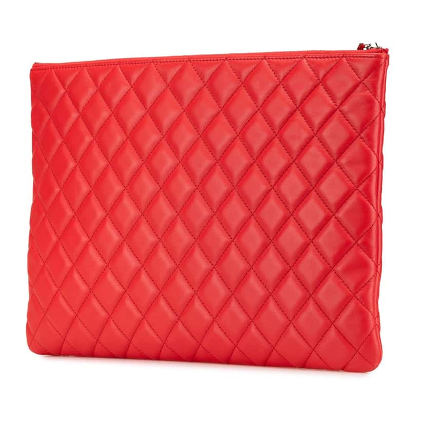 Chanel Large Quilted Lambskin O Case Clutch Red Leather Good condition - Back View