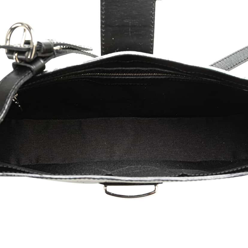 Louis Vuitton Epi Musette Bagatelle Black Leather Fair condition - Model View