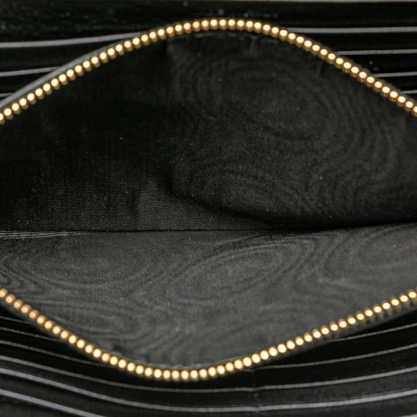 Saint Laurent Leather Moon and Star Monogram Kate Wallet On Chain Black Leather Good condition - Model View