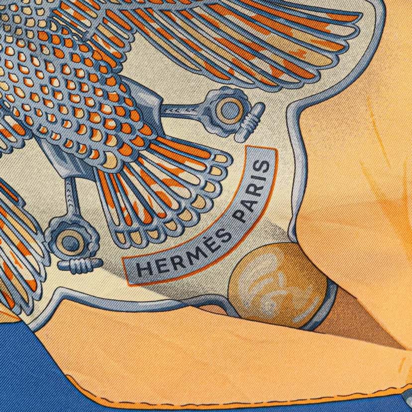 Hermès Soleil de Soie Silk Scarf Blue Silk Good condition - Model View