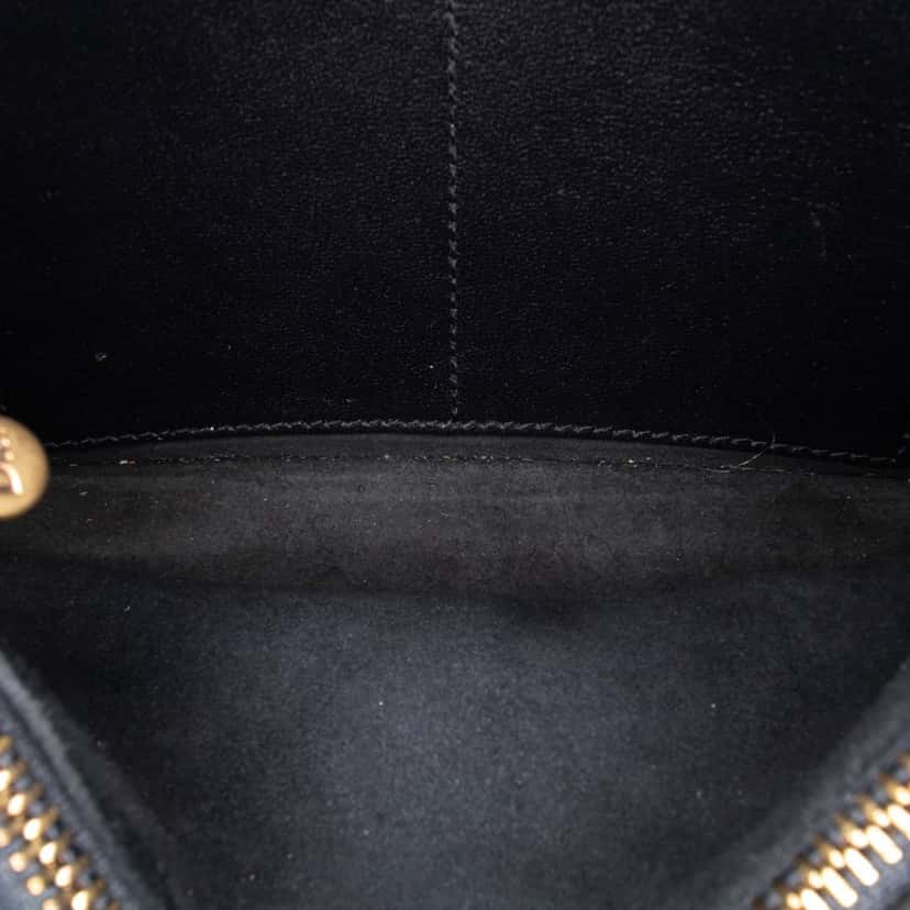 Dior Studded Denim Diorama Wallet on Chain Blue Denim Good condition - Model View