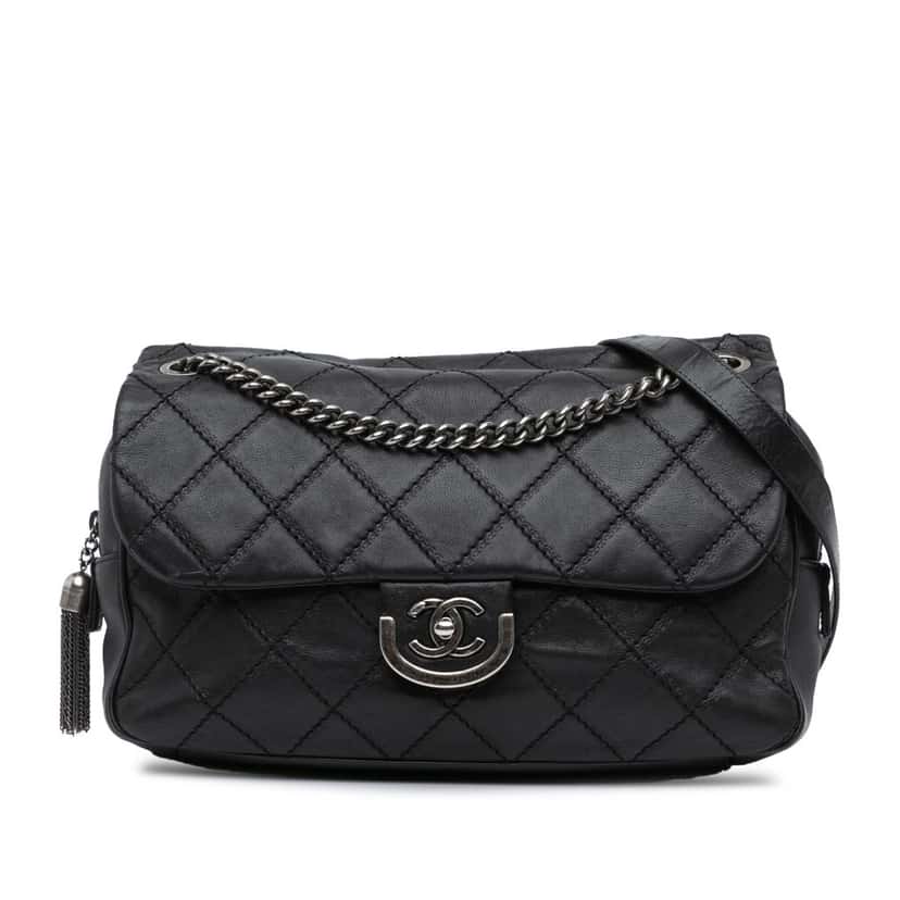 Chanel Paris Edinburgh Jumbo Calfskin Coco Sporran Flap Black Leather Good condition - Front View