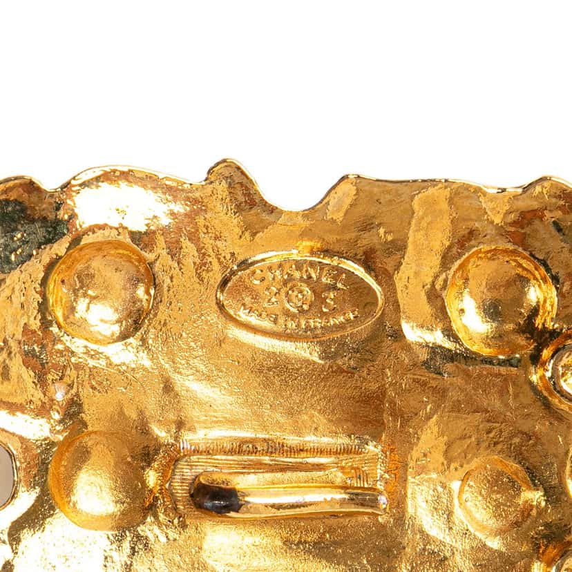 Chanel Wide Gold Plated Square Hammered Chain Belt Gold Metal Good condition - Back View