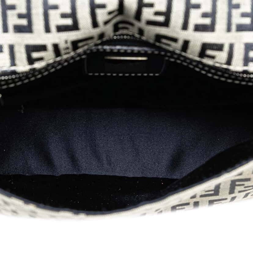 Fendi Zucchino Canvas Flap Shoulder Bag Grey Canvas Good condition - Model View