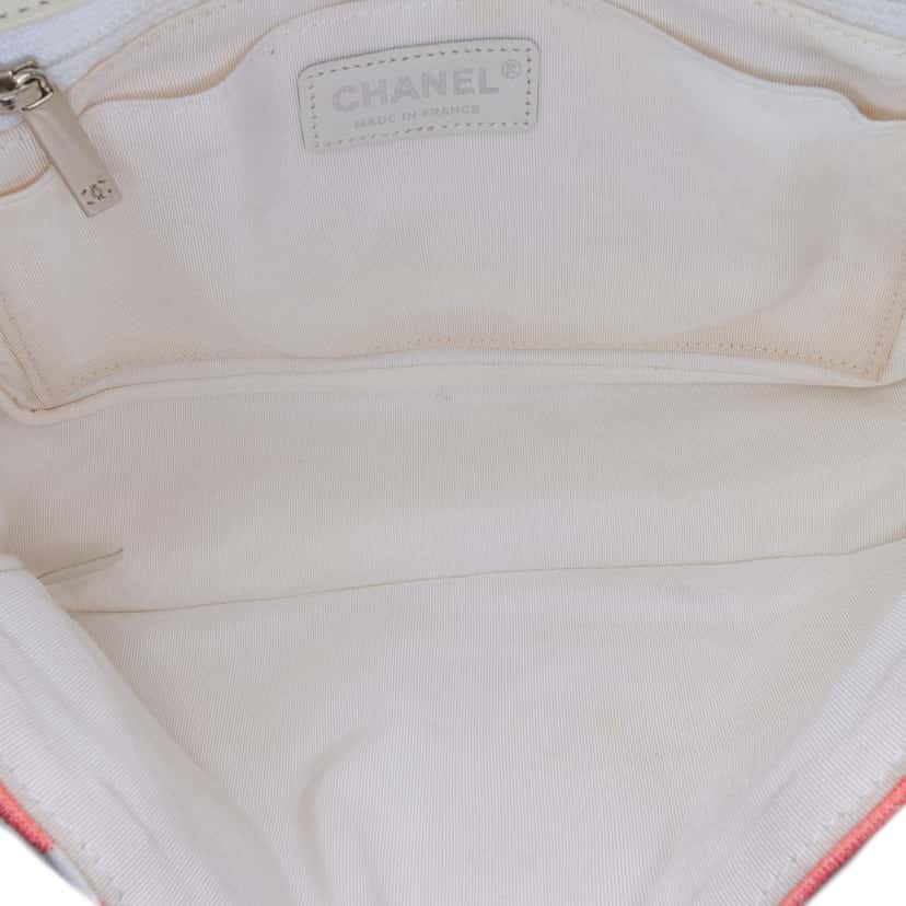 Chanel Medium Jersey Grid Single Flap Pink Cotton Good condition - Model View