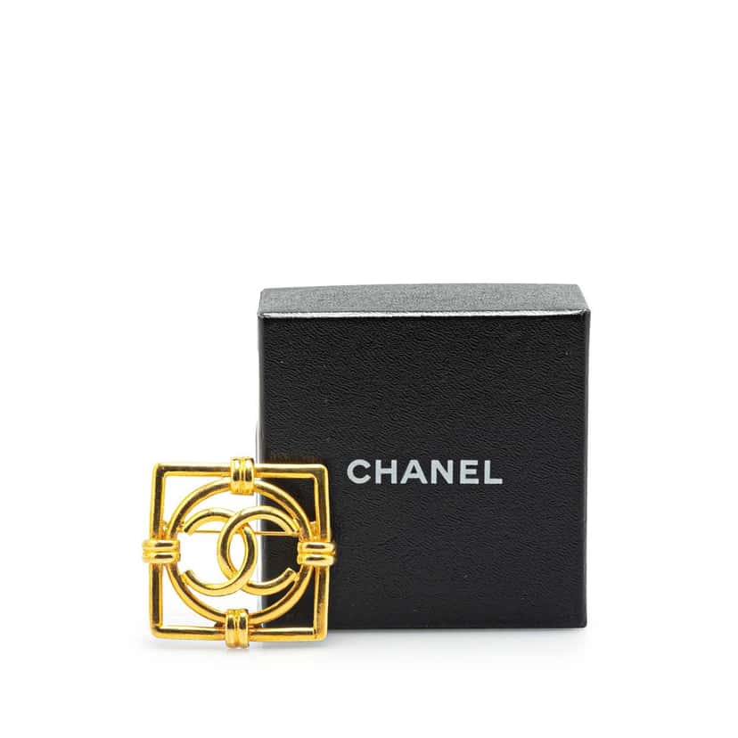 Chanel Gold Plated CC Square Lock Brooch Gold Metal Good condition - Box View