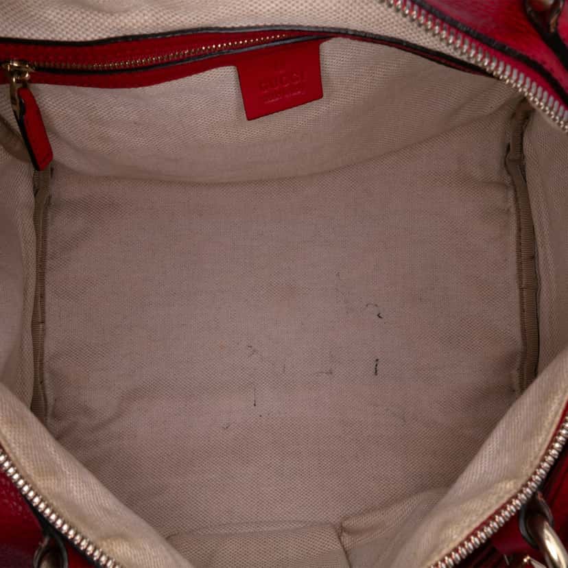 Gucci Medium Pebbled Calfskin Soho Boston Bag Red Leather Good condition - Model View