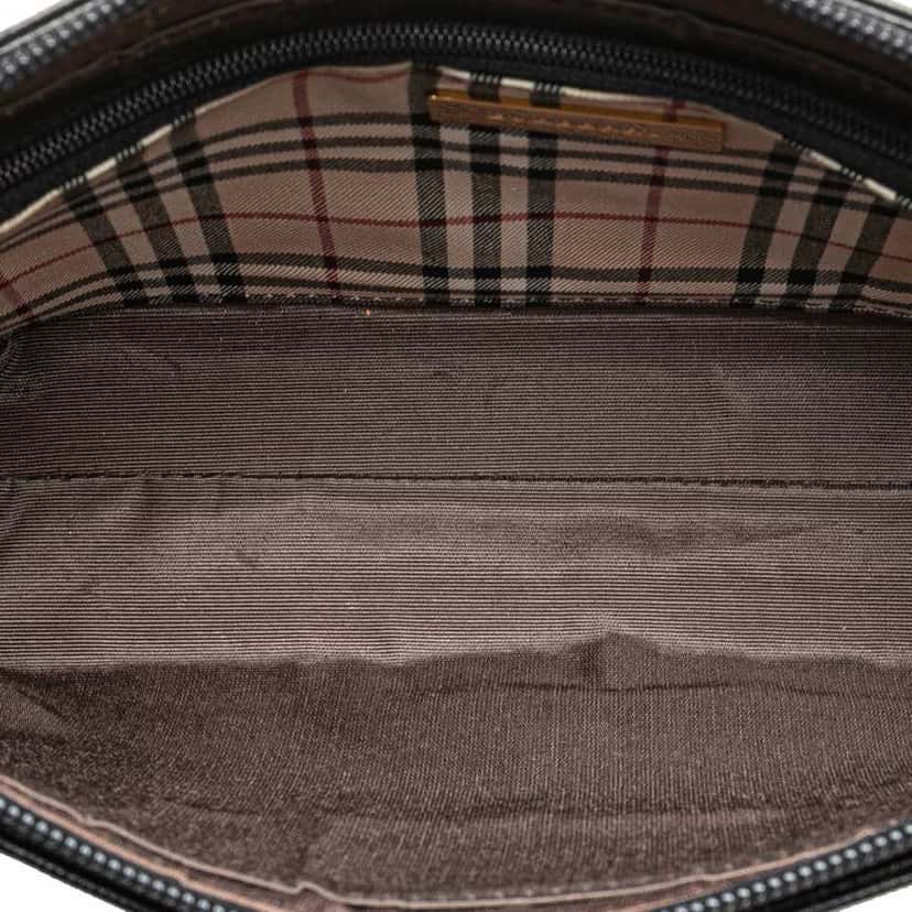 Burberry Leather Shoulder Bag Black Leather Good condition - Model View