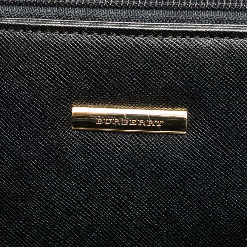 Burberry Leather Shoulder Bag Black Leather Good condition - Box View