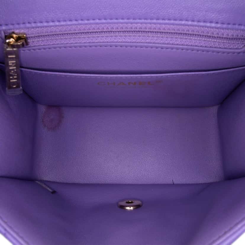 Chanel Mini Square Classic Chevron Lambskin Single Flap Purple Leather Good condition - Model View