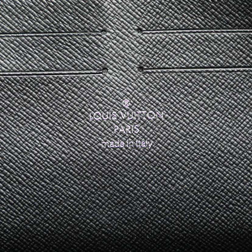 Louis Vuitton Monogram Sunset Pochette Voyage MM Purple Canvas Good condition - Box View