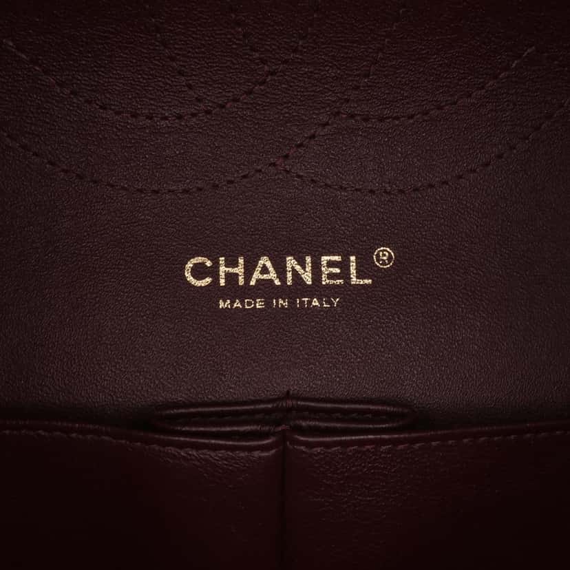Chanel Jumbo Classic Caviar Double Flap Black Leather Good condition - Box View
