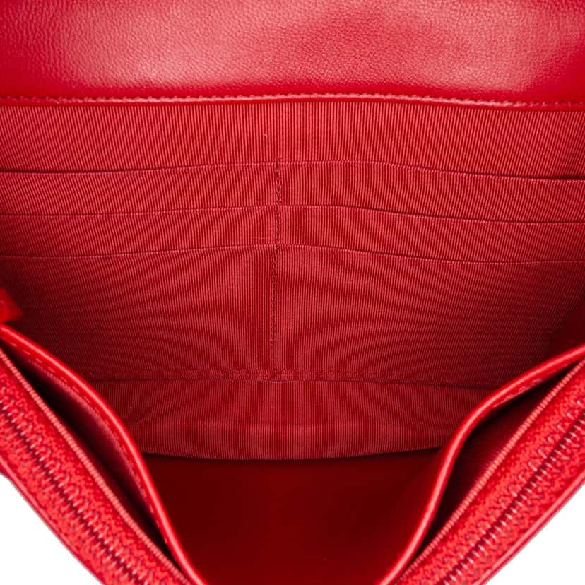 Chanel CC Lambskin Wallet on Chain Red Leather Good condition - Model View