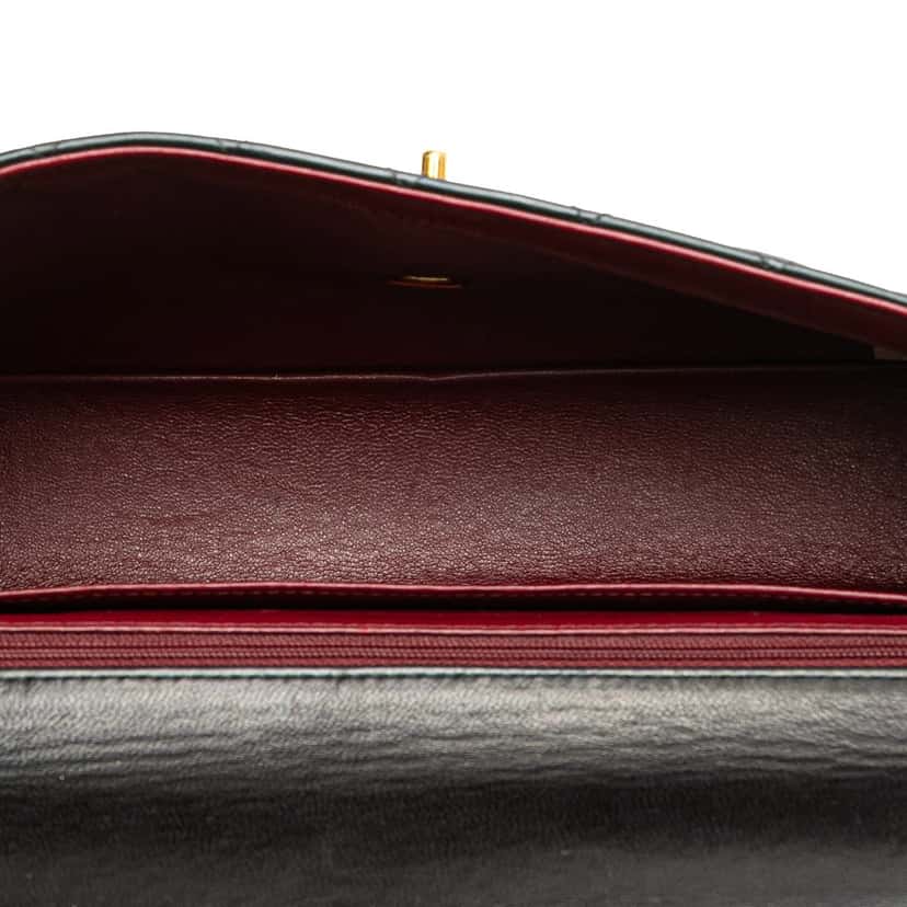 Chanel Medium Lambskin Parent Kelly Flap Black Leather Good condition - Model View