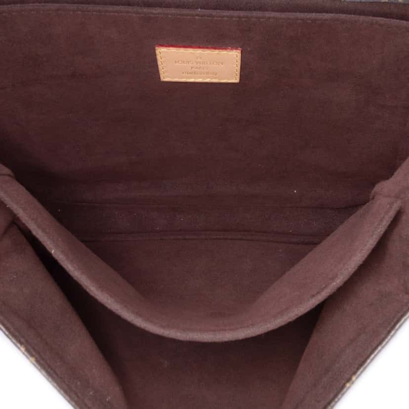 Louis Vuitton Monogram Pochette Metis Brown Canvas Good condition - Model View
