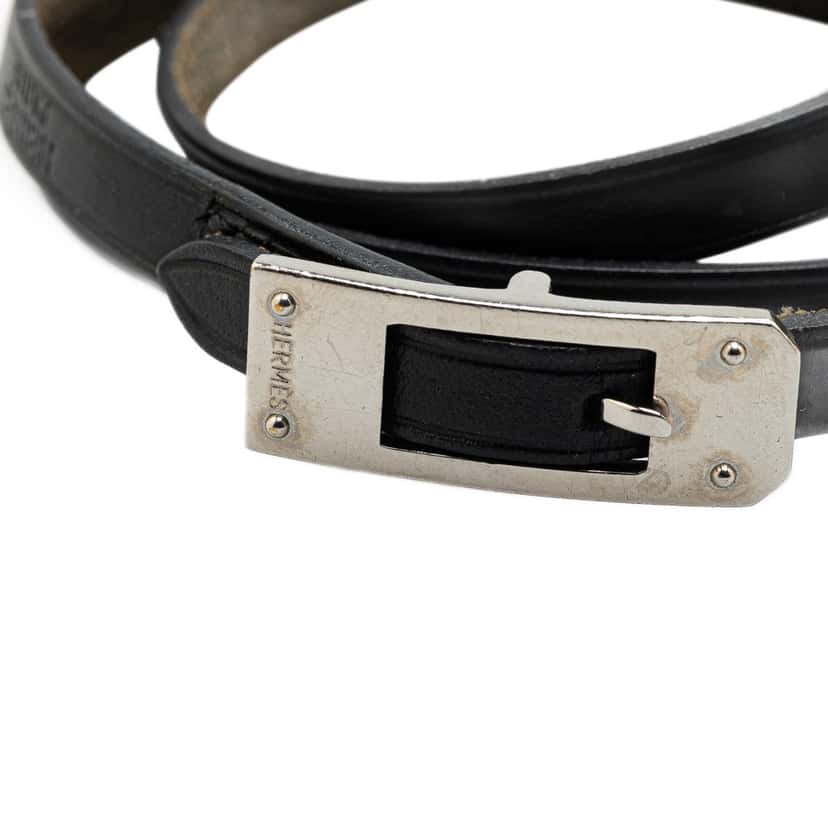 Hermès Leather Triple Tour Buckle Bracelet Black Leather Good condition - Model View
