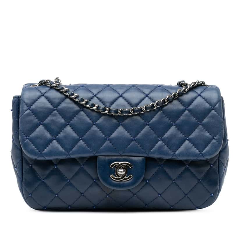 Chanel Small Quilted Lambskin Beaded Single Flap Blue Leather Good condition - Front View
