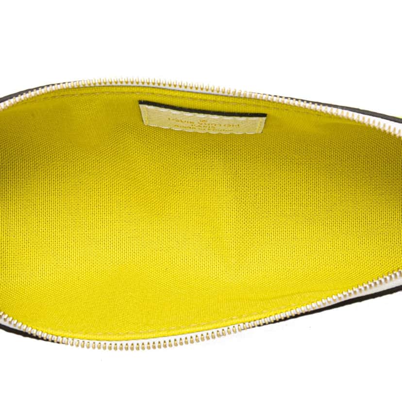 Louis Vuitton Monogram Giant Elizabeth Pencil Case Purple Canvas Good condition - Model View
