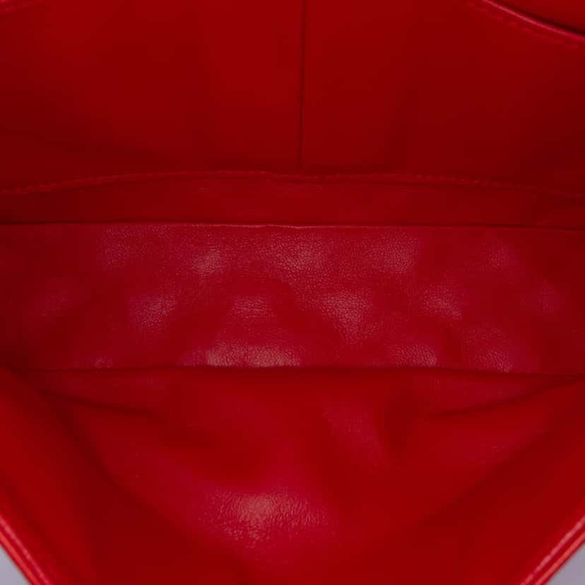 Chanel Medium Classic Lambskin Double Flap Red Leather Good condition - Model View